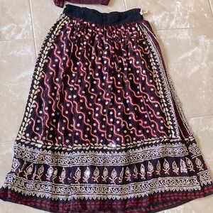 Gorgeous shiny blouse and skirt set- great Indian outfit